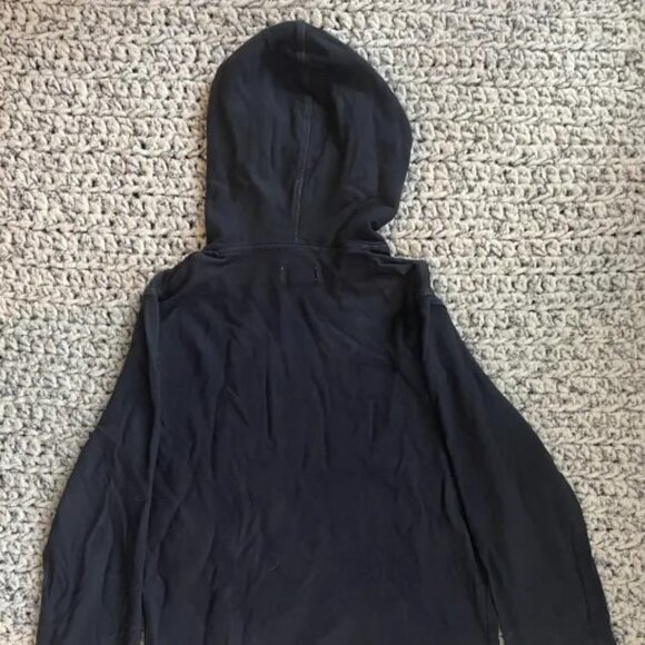 Small Black Subtle Grunge Sweatshirt Hoodie - Picture 4 of 4